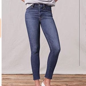 Levi's Wedgie Skinny jeans, size 27